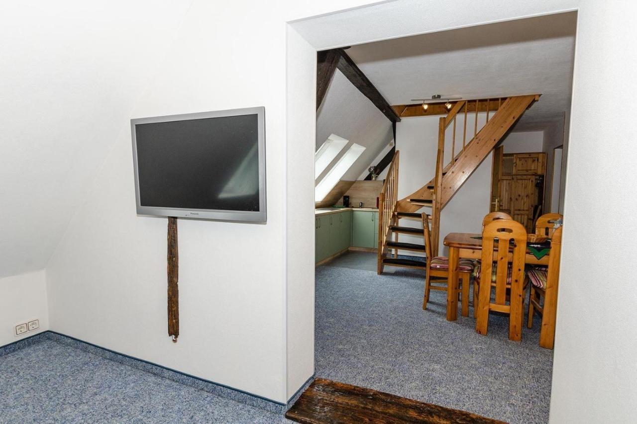 Ferienwohnung-Auf-Ruegen-Fuer-3-Erwachsene-Und-1-Kind-In-Schaprode-Zi6 المظهر الخارجي الصورة