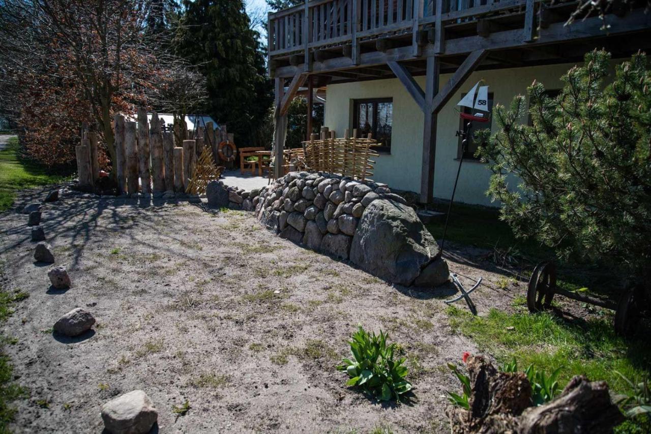 Ferienwohnung-Auf-Ruegen-Fuer-3-Erwachsene-Und-1-Kind-In-Schaprode-Zi6 المظهر الخارجي الصورة